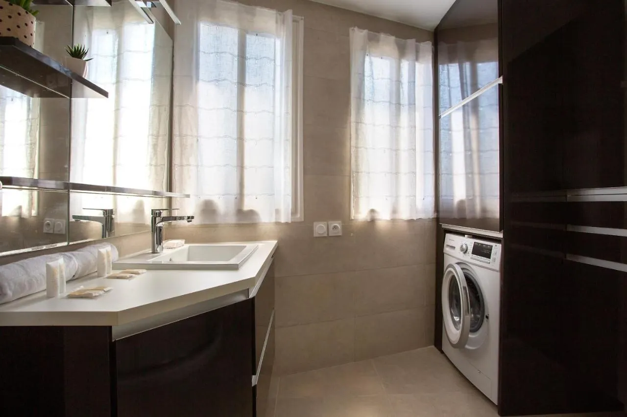 Apartment T2 Air-Conditioned Sea View Saint-Laurent-du-Var