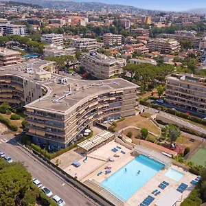 Hotel apartamentowy Heliotel Marine, Saint-Laurent-du-Var